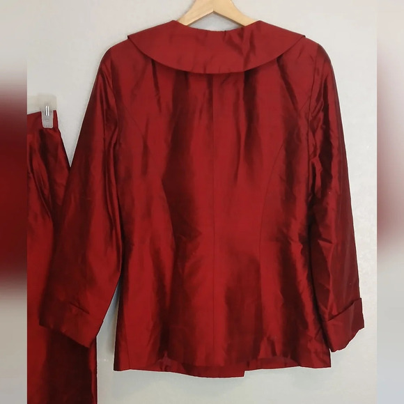 B. Michael New York 100% Silk 2 Piece Matching Skirtsuit Skirt & Jacket Suit 10 - Picture 6 of 10